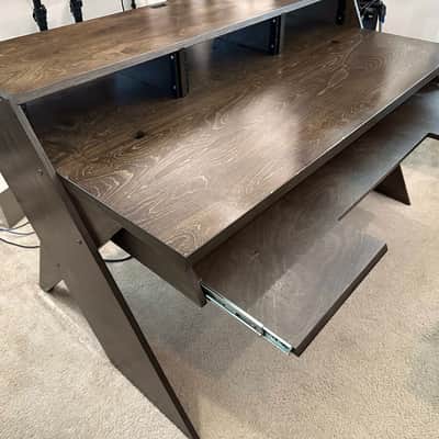 Output / Defi Platform Studio Production Desk 2018 - Kodiak Brown image 6