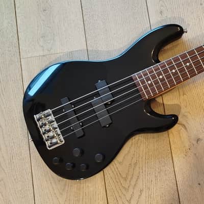 Fender Deluxe Series Zone Lyte Bass 2005 - Black EADGC strings image 4