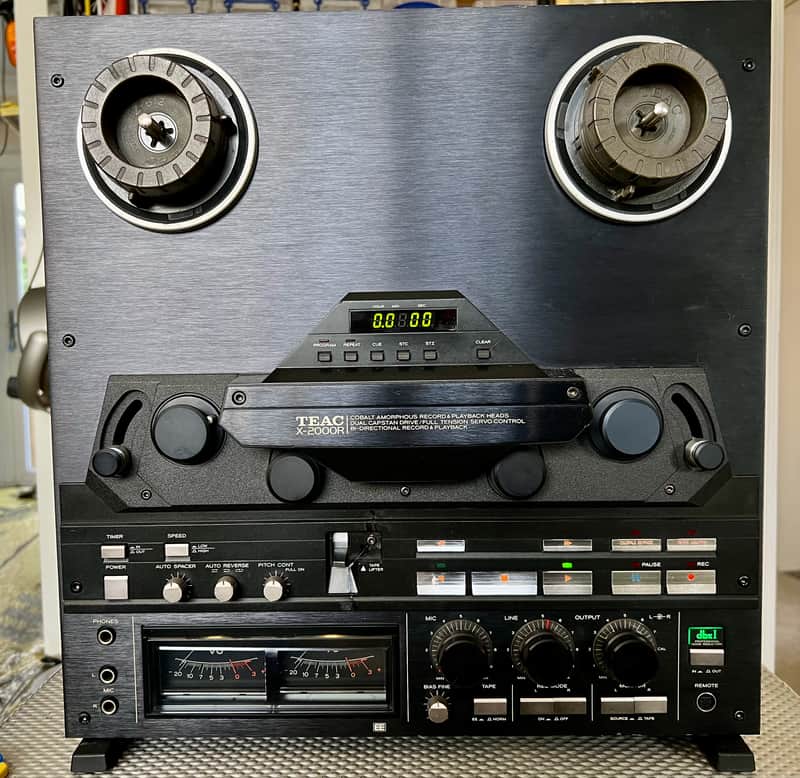 TEAC X-2000R - Black image 1