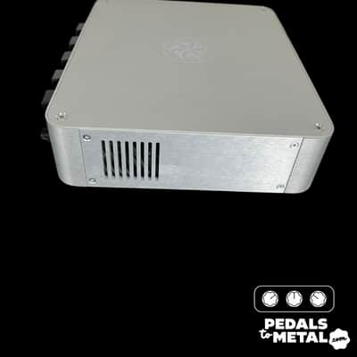 Darkglass Electronics Microtubes 900 900-Watt Bass Amp Head -x14667 image 2