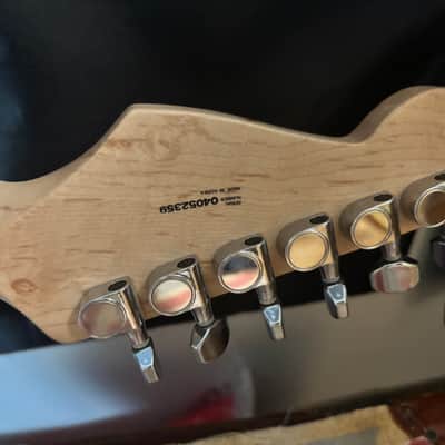 Fender Special Edition Lite Ash Stratocaster Electric Guitar image 10