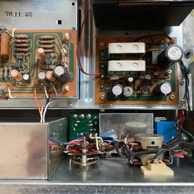 Marantz  1070 integrated amplifier  1974 image 11