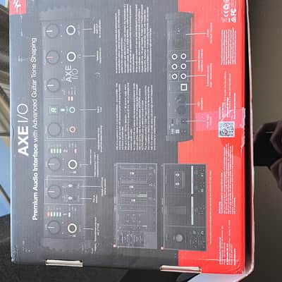 IK Multimedia AXE I/O USB Audio Interface 2019 - Present - Black image 7