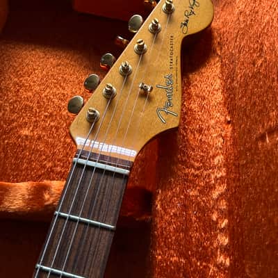 Fender Stratocaster SRV Stevie Ray Vaughan with Case image 5