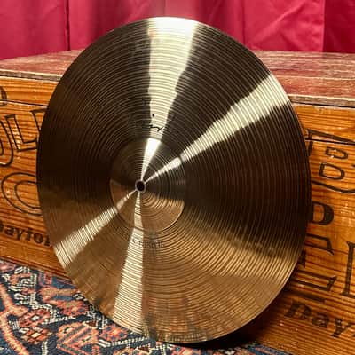 16" Paiste Signature Fast Crash Cymbal 956g *Video* image 2
