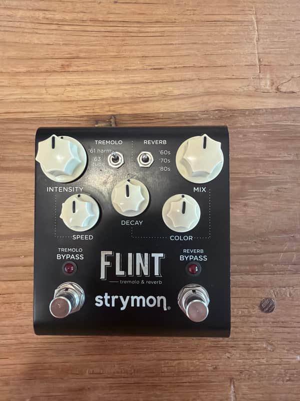 Strymon Flint Reverb and Tremolo V1 2012 - 2022 - Black with White Knobs image 1