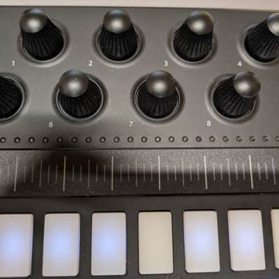 PreSonus Atom SQ MIDI Keyboard Controller 2020 - Black image 4