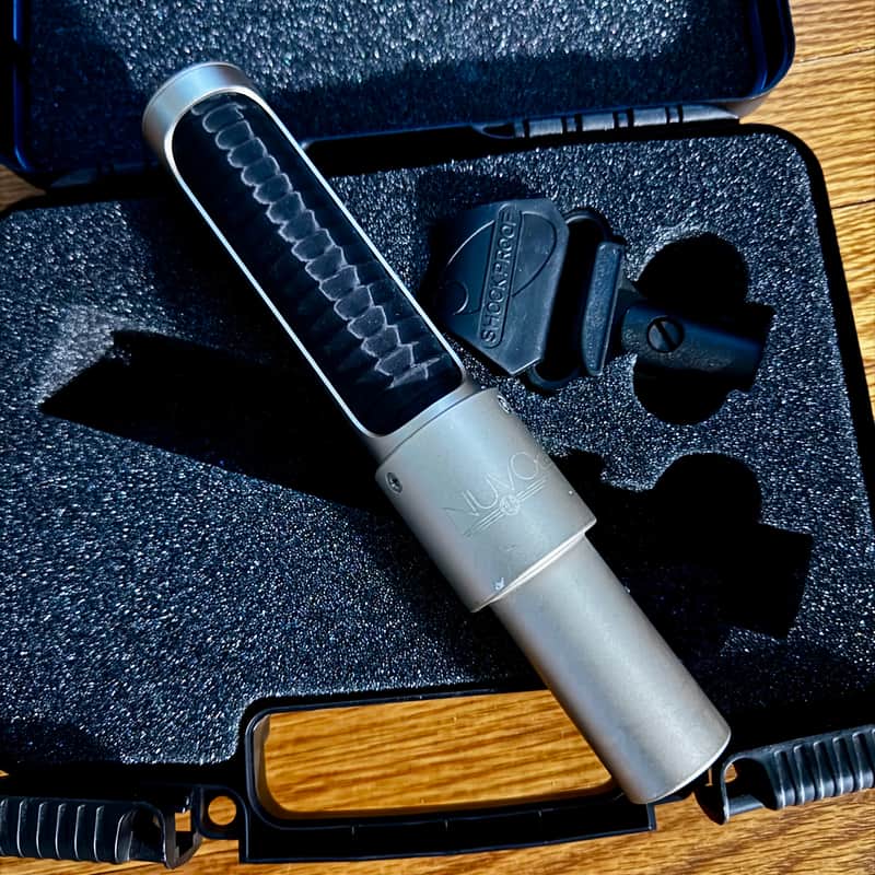 AEA Nuvo N22
