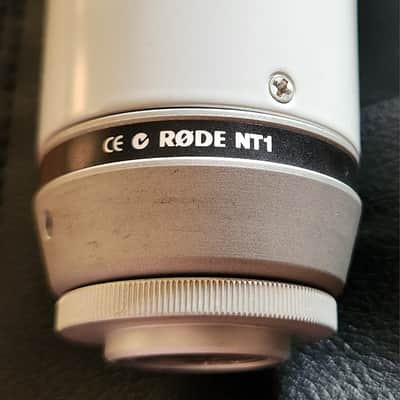 RODE NT-1 Microphone Large Diaphragm Condenser Microphone image 6