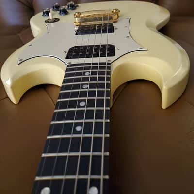 Gibson SG Special Limited Edition 2000 Vintage White W/HSC