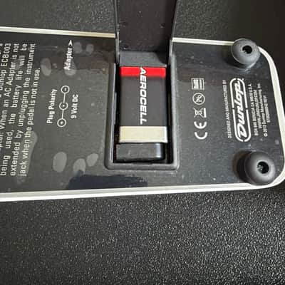 Dunlop 105Q Cry Baby Bass Wah 1999 - Present - White image 4