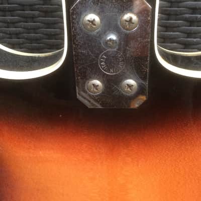 VOX escort / Crucianelli elite Vintage Bass 1960,s sunburst image 8