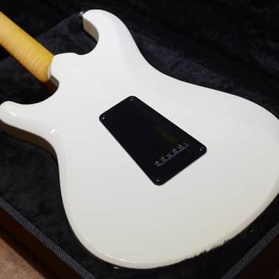 Knaggs Severn Trem T3 Flame Maple Neck White 2016' image 10