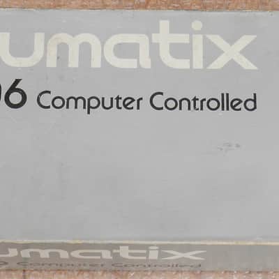 ROLAND TR-606 ANALOGUE DRUM MACHINE EX CONDITION ORIGINAL BOX NEW SWITCHES FULLY TESTED AA+