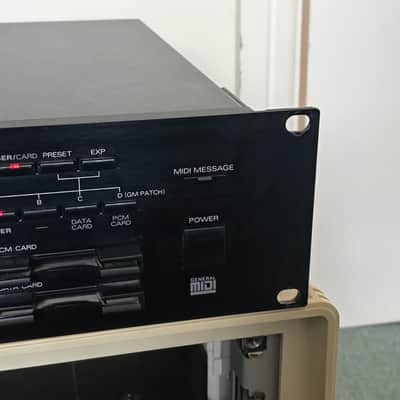 Roland JV-1080 64-Voice Synthesizer Module 1994 - 2001 - Black image 7