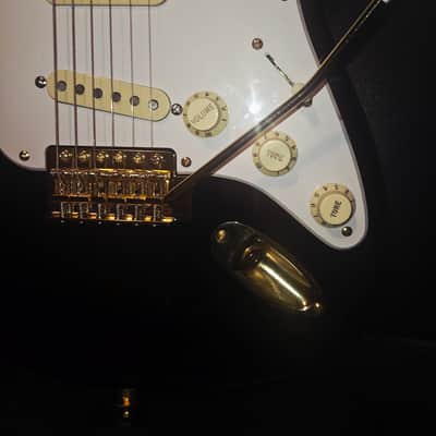 Fender Vintera ,60s,70s stratocaster image 7