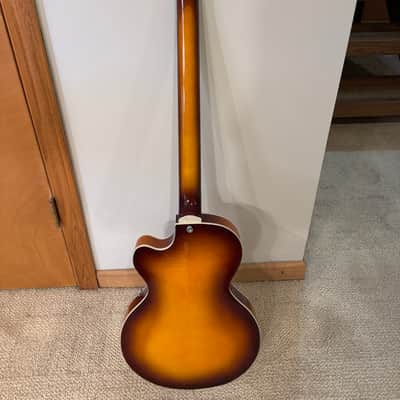 Hofner Ignition Series Club Bass 2012 - 2019 - Sunburst image 2