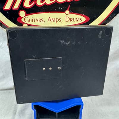 Electro-Harmonix Pulsar Variable Shape Tremolo Pedal - EC-3850 ec3850 image 7