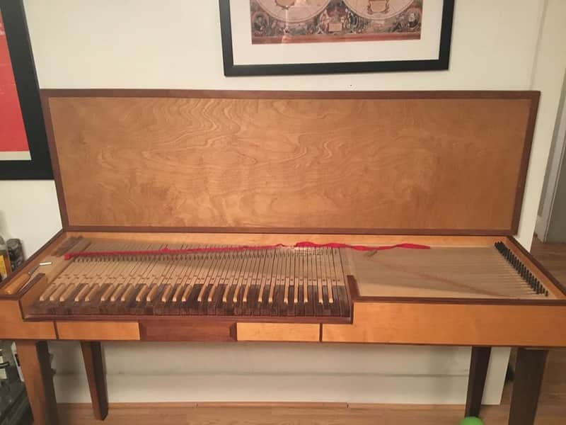 Clavichord image 1