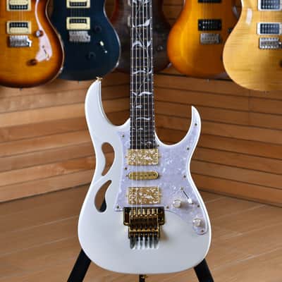 Ibanez PIA PIA3761SLW Steve Vai Signature Stallion White image 1