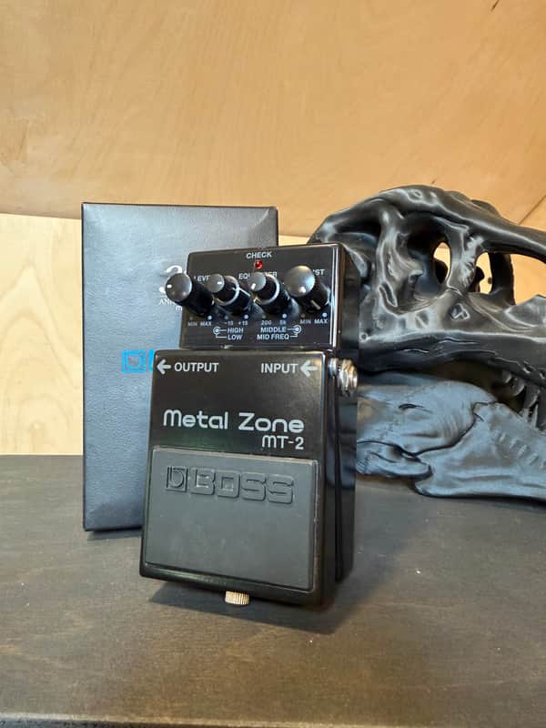 Boss MT-2 30th Anniversary Limited Edition Metal Zone