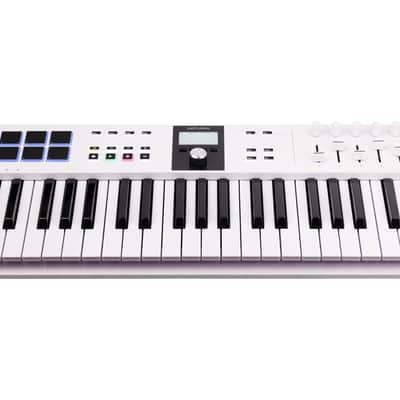 Arturia KeyLab Essential 61 MK3 White image 5