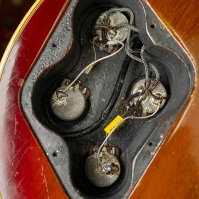 Circa 1971 Gibson Les Paul Custom Cherry Sunburst w/HSC image 24