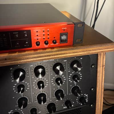 Focusrite Clarett OctoPre 8-Channel Mic Preamp with ADAT I/O 2017 - Present - Red image 5