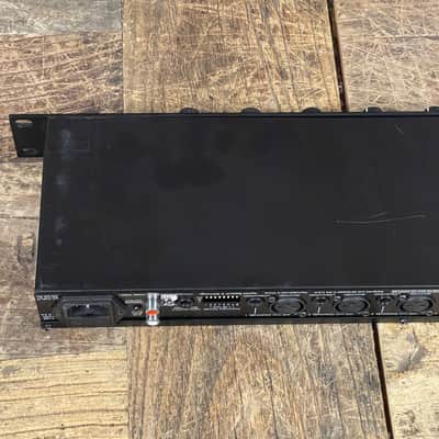 ART MX281 8-channel mic/line mixer with tone control image 15