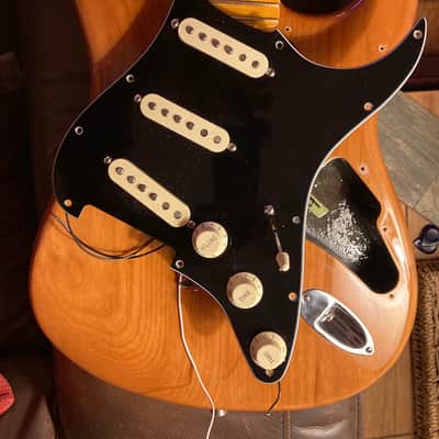 Fender V mod 2 pickups image 1