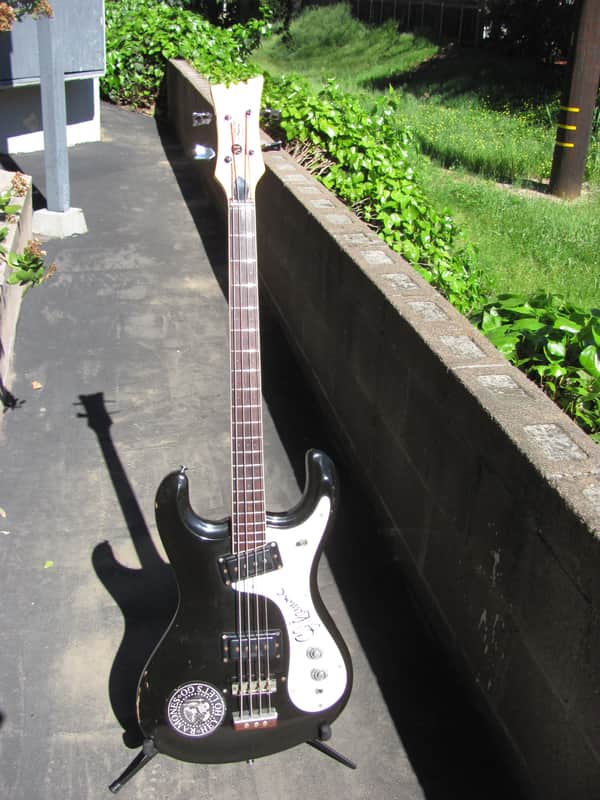 Mosrite Ventures Bass 1971 Black image 1