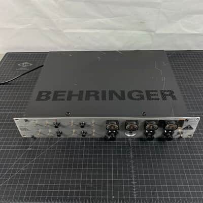 Behringer T1953 Tube Ultragain Vacuum Tube High Precision Microphone/line Preamp image 3