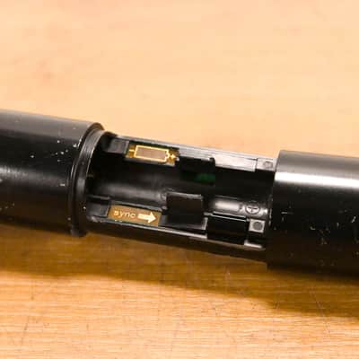 Shure UR2/SM58 Handheld Transmitter with SM58 Capsule - H4 Band CG010Z1 image 8
