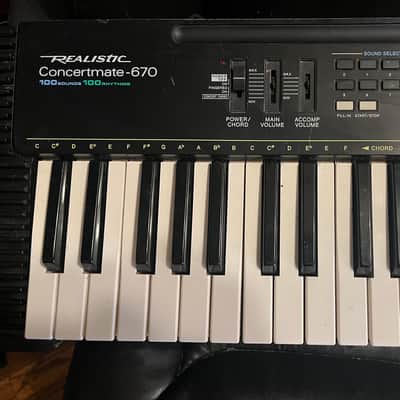 Realistic Concertmate 670 1980’s - Black image 2