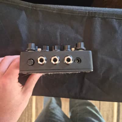 Keeley Dark Side Workstation Analog Multi-Effects Pedal Waves Limited Edition image 2