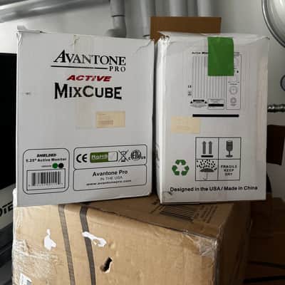 Avantone Pro Active MixCubes (Pair) 2011 - Present - Black image 6
