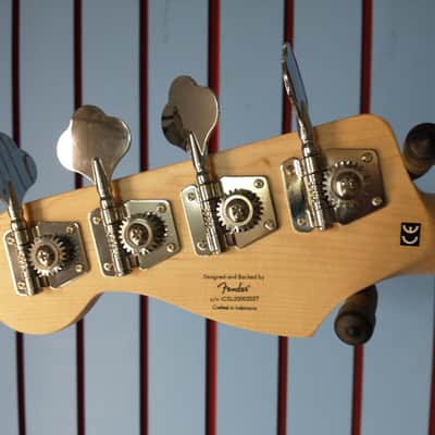 Squier Affinity Jazz Bass image 4