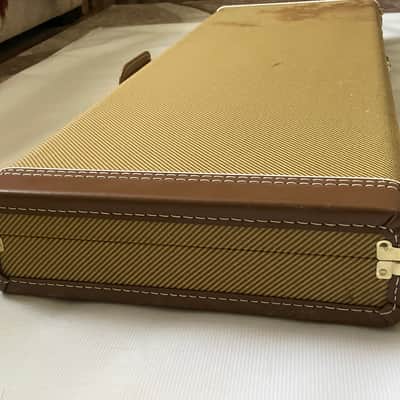 2004 G&G Fender USA Deluxe Stratocaster Telecaster 50th Anniversary Hardshell Guitar Case Orange Interior image 2