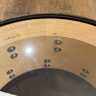 Orange County Drum & Percussion 25-ply Maple Vented Snare Drum 2020 - Silver Sparkle Fade 14x7 image 9