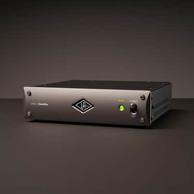 Universal Audio UAD-2 Satellite Thunderbolt 3 QUAD Core Desktop DSP Accelerator 2019 - Present - Gray image 5