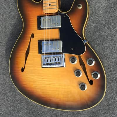 Fender Starcaster 1975-76 Sunburst Flammed top SUPER! image 3