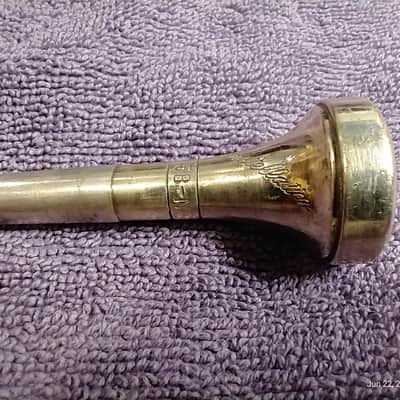 Vintage collectible C.G. Conn Constellation cornet mouthpiece image 3