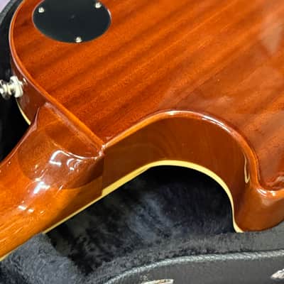 Epiphone Les Paul Classic Honeyburst w/ Case New Unplayed 8lbs10oz #390 image 10