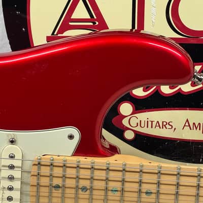 Fender American Deluxe Stratocaster Guitar with Case 2002 - Chrome Red / Maple neck image 3
