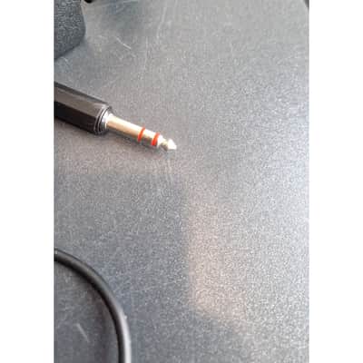 Beyerdynamic DT 102 - Excellent image 10