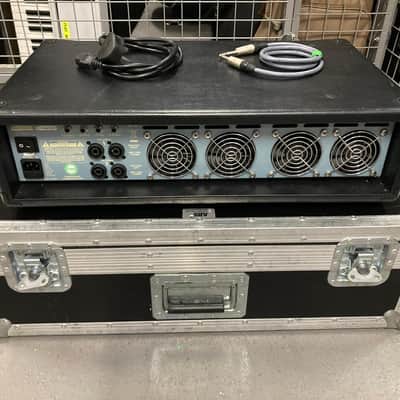 Ashdown ABM 900 EVO III Amp & 2 x 410H 4 x 10 Cabs 2010 image 3