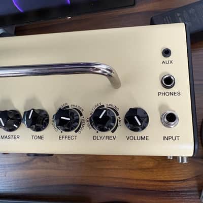 Yamaha THR5 10-Watt 2x3" Stereo Digital Modeling Guitar Combo 2013 - Present - Tan image 6