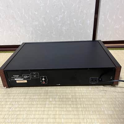 Pioneer PD-7010 Compact Disc CD Player image 10
