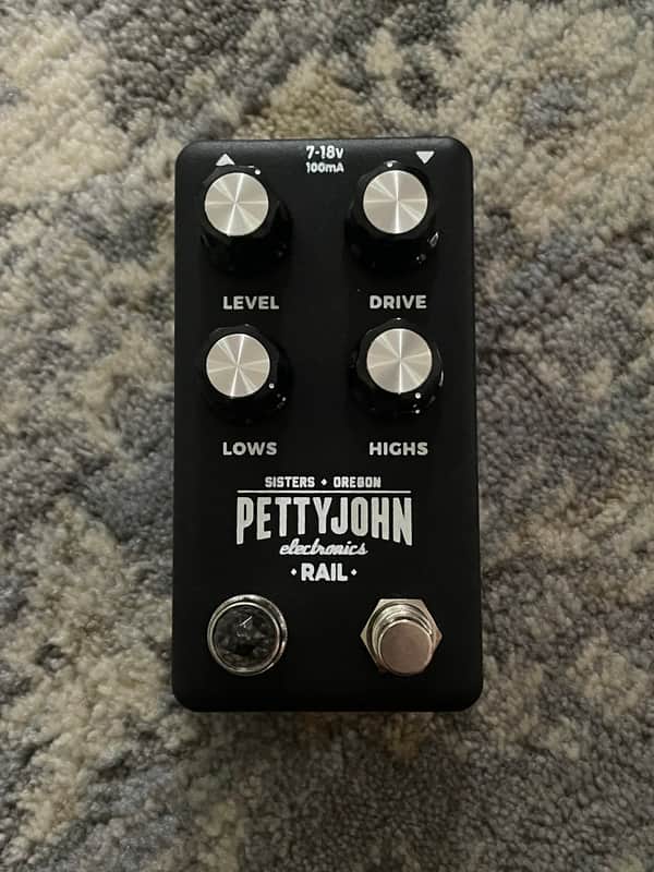 Pettyjohn Electronics RAIL image 1