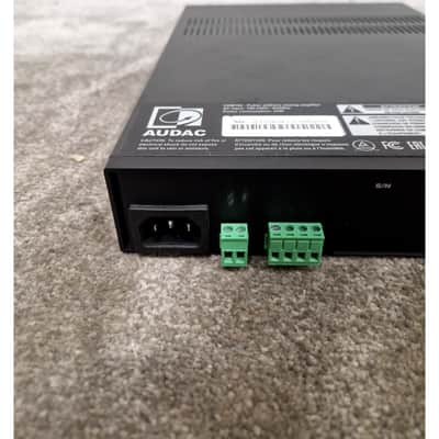 Audac COM104 - Audio Interface - Black - Good image 7